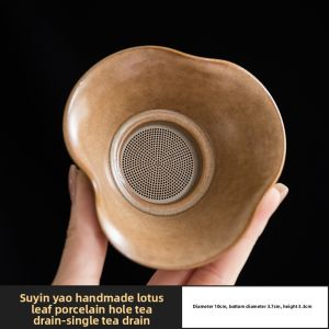 XIYUANJI | Ceramic Lotus Leaf Style Integrated Tea Strainer