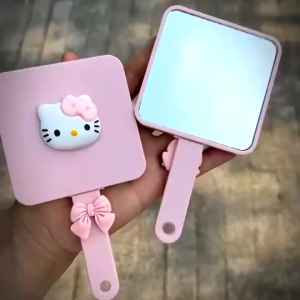 Bộ Gương Lược Cầm Tay Mini Hoạt Hình Cu Shin  Hello Kitty Dễ Thương - Gương Trang Điểm Kèm Lược Chải Tóc - Gương Cầm Tay   Gương Soi Nhỏ Gọn Bỏ Túi