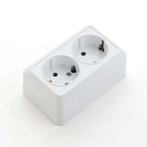 White Electrical Outlets Classic Flame Retardant EU Standard Power Sockets With Ground Paint Plastic Wall Mounted Plugs Socket