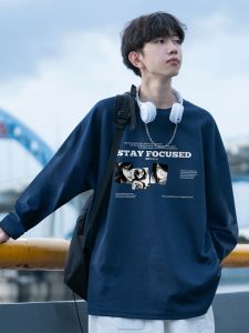 เสื้อยืดคอกลมแขนยาวผู้ชาย ทรงหลวม สไตล์ฤดูใบไม้ผลิและฤดูใบไม้ร่วง เสื้อชั้นในพิมพ์ลายแฟชั่น เสื้อชั้นในคอกลม