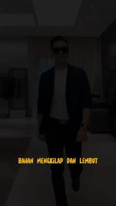 Jas Hitam Pria untuk Wisuda, Perpisahan, Nikah, dan Kondangan: Blazer Kerja Bahan Valencia Twist Terbaru