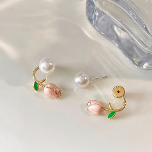 Korean Tulip Pearl Stud Earrings for Women Girls Sweet Pink Tulip Flower Pearl Earrings 1 Pair 925 Silver