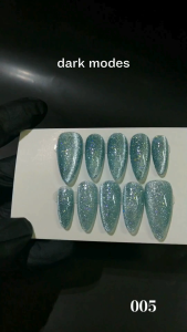 blue sparkling cat eye color almond shape artificial fake press on nails colour