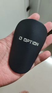 OPTION สนับแข้งจิ่วช่วยป้องกันการบาดเจ็บ (สีดำ)