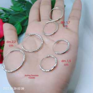 anting bulat perhiasan aksesoris lapis emas