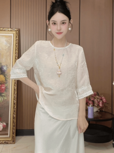 Chinese Style Heavy Embroidery Patch Flower Round Neck Versatile Summer Ladys Shirt