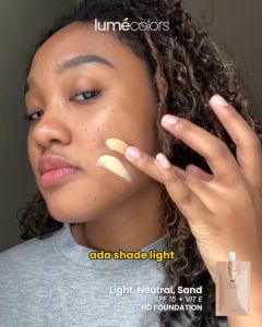 Lumecolors Foundation Matte Waterproof Natural Glowing Tahan Lama Anti Luntur Air Untuk Kulit Berminyak Sensitif Two Way Cake Dengan Formula Anti Aging Vitamin E Moisturizer Brightening Official Store Sachet 10ml
