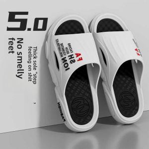 Mens Summer Slip-On Slippers Indoor Outdoor Wear Thick Bottom Anti-Slip Trendy Home Couple Sandals Breathable PVC Injection Molding Rubber Sole