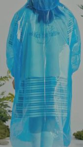 ชุดกันฝนเด็กใช้แล้วทิ้ง แพค 6 ชิ้น(RAIN33)