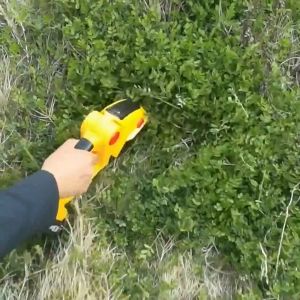 เครื่องตัดกิ่งไม้ 24โวลต์ 2อิน1 เครื่องตัดหญ้าไร้สาย แบตเตอรี่ไฟฟ้าพูมไม้ ตัดแต่งต้น