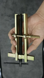 Vam cảo bạc đạn 2 chấu (2 đầu) YETI cỡ 8"icnh - 200mm dùng tháo vòng bi bạc đạn bánh răng puli khớp nối