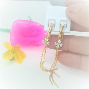 Bông Tai Kiểu 4 Lá Dáng Thả-Dùng lâu dài tắm rửa thoải mái không phai (Có Ký Hiệu-Không Phai Màu)