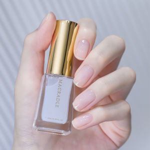 Non-toxic Quick-drying Transparent Womens Nail Polish Set with Long-lasting Protective Base Oil And Easy-to-take Top Coat