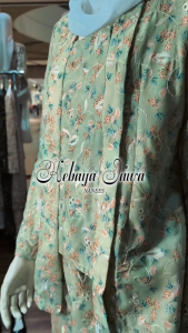 Nanees Telekung Inspired Kebaya Jawa sulam bunga
