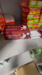 ( CHE TÊN SP KHI GIAO HÀNG )BAO CAO SU SUPER MEN -VD HƯƠNG BẠC HÀ VÀ CÓ GAI CHẤM LI TI - HỘP 10 CÁI