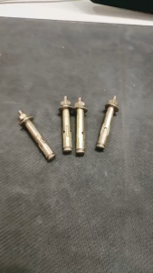 Bu lông nở (tắc kê sắt) M 6x6 #vattuducduyen