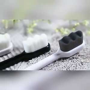 Bayar Di Tempat - H5715 Sikat Gigi Japan Nano Tech Bulu Micro Extra Soft / Sikat Gigi + Wadah