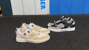 Sneakers Pria RJT Kobe Low Sporty Casual Abu Gelap EU:42.5 Desain Grafis Vintage
