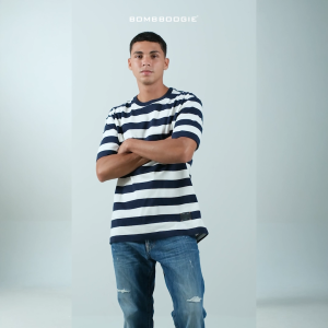 Bombboogie Kaos Pria Regular Cruzzy Navy White Stripe 2.0 12E78B4NW