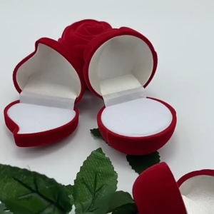 Kotak Cincin Pernikahan Rose Shape & Tips Memilihnya