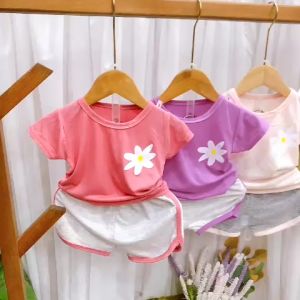 Bộ cọc tay hoa cúc dễ thương cho bé gái