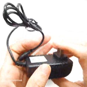 Củ sạc dành cho các loại máy massage  gối mát xa Adapter 9V - 12V chuyển đổi nguồn cục sạc đa năng các dòng máy FERADO