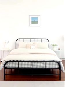 Ultimate Guide to Metal Bed Frames: Iron & Stainless Steel Options
