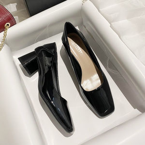 รองเท้าส้นแบนหัวเหลี่ยมแบบสวมสบายสำหรับผู้หญิงในช่วงฤดูร้อนปี 2025 รองเท้าส้นสูงแบบสวมสบายสไตล์ฝรั่งเศสสำหรับผู้หญิงที่มีสไตล์และทันสมัย