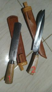 pisau penyadap aren super tajam/ pisau aren / udh dapat sarung/rangko bahan kulit tebal..