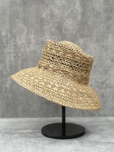 Elegant French Style Large Brim Laffey Straw Hat: Women's Buckle Summer Travel Vacation Face Slimming Sunshade Versatile Hat