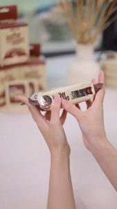 TỔNG KHO THỦ ĐỨC_Khăn ướt vệ sinh giày da túi da ví da Leather EcoWipes tinh chất sáp ong dưỡng bóng và làm sạch đồ da nhanh chóng