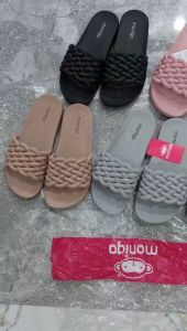 dép quai ngan nữ hàng thái lan nhập khẩu chất liệu mềm mang êm chân siêu bền size từ 36-39.