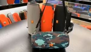 🎯🎯 รุ่น!J ลำโพงบลูทูธ ลำโพง เบสหนัก ขนาดเล็ก พกพาสะดวก เสียงดี เสียงกระหึ่ม เสียงดังมาก พกพาง่าย 1เดือนชาร์จ1ครั้ง