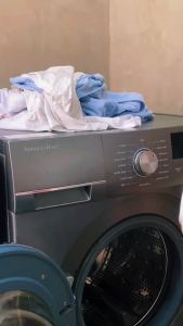 Kalinisan K-Linis High Efficiency Liquid Detergent with Fabric Conditioner Soft Floral 1200 ml Bottle