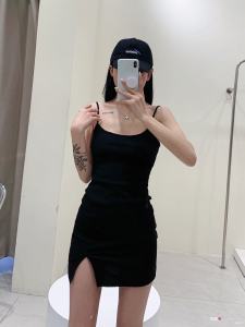 Slimming High Elasticity Black Asymmetrical Hem Beadley Dress Cotton Material round Neckline Short Skirt H-Shape Silhouette
