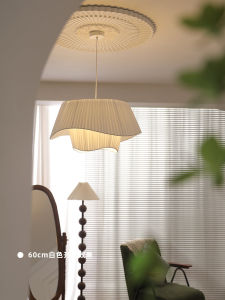 Cream French Vintage Style Bedroom Chandelier Creative B & B Stylish Internet Celebrity Medieval Fabric Dining-Room Lamp Bedroom Light