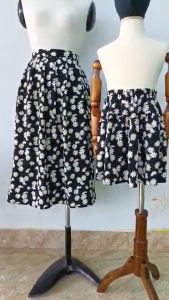 Chân váy cặp cho mẹ và bé chân váy voan hoạ tiết hoa cúc