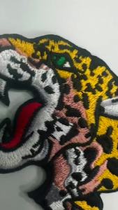 1 Piece Roaring Cheetah Head Symmetrical Sticker for Clothing Iron on Patch Animal Badge DIY Accessories