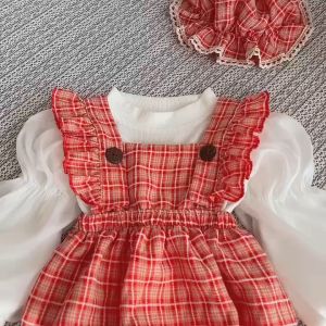 BD160 Set body yếm ca rô đỏ cho bé gái sơ sinh RIOKIDS quần áo đầy tháng thôi nôi cho bé đi chơi Lễ Tết