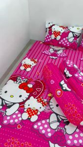 Sprei Motif Karakter Kartun KITTY SWEETY BABY NEW Terbaru Berkualitas Harga Murah Nyaman Set Sarung Bantal Sarung Guling Tali