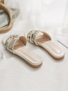 หนังแกะรุ่นอ่อนโยน สำหรับงานกลางคืน Breeze กระโปรง รองเท้าแตะส้นแบนสไตล์วินเทจสไตล์นางฟ้าผู้หญิง ฤดูร้อน แฟชั่นกลางแจ้ง