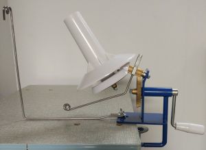 เครื่องกรอด้าย ไหมพรม เชือกร่อง เครื่องกรอ อุปกรณ์กระเป๋า DIY แบบมือหมู โครงสร้าง เมคร่าเม่