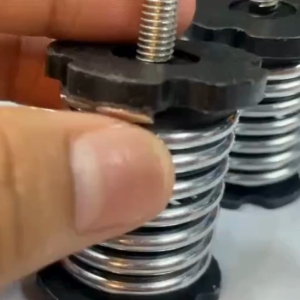 ยางกันสะเทือน 3WF (แบบสปริง) เกลียว 1 ทาง สำหรับเครื่องพ่นปุ๋ย เครื่องพ่นยา อะไหลอย่างดี!!