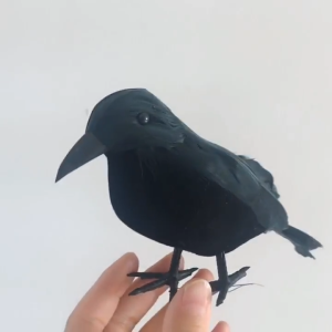 Hot Sale MceHKF pintuilao Halloween Black Crow Props Realistic Raven Spooky Feathered Crows House Decor