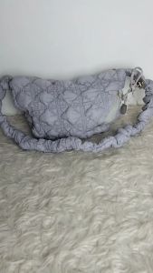 Tas Selempang Carlyn Small Sling Bag - 8622