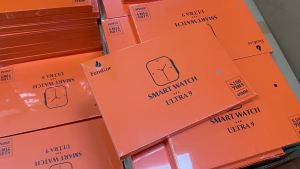 ＜915＞S100 Ultra Smart Watch 7 in 1  Cross-border hot Ultra 2 Mens and Womens Sports Bracelet S100 Watch