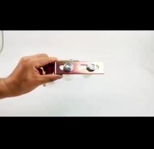 32*40mm Sliding Gate Top Nylon Guide Roller Upper Sliding Door Roller With L Bracket