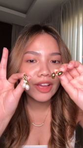 HB Jewelry LAIYA Classic C Shape Drop Earrings for Women Non Tarnish Hypoallergenic Non Fading Elegant Minimalist Everyday Wear Fashion Jewelry Drop Earrings Stylish Accessory Light Luxury