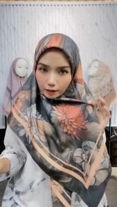 Hijab Segi Empat Motif Premium Lasercut Hijab Motif Anti Gerah – Nyaman untuk Cuaca Panas