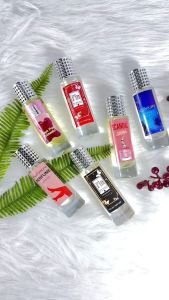 น้ำหอมผู้หญิง สเปรย์เข้มข้น หอมยาวนาน มีราคาส่ง ขายดีมาก มีหลายกลิ่นให้เลือก